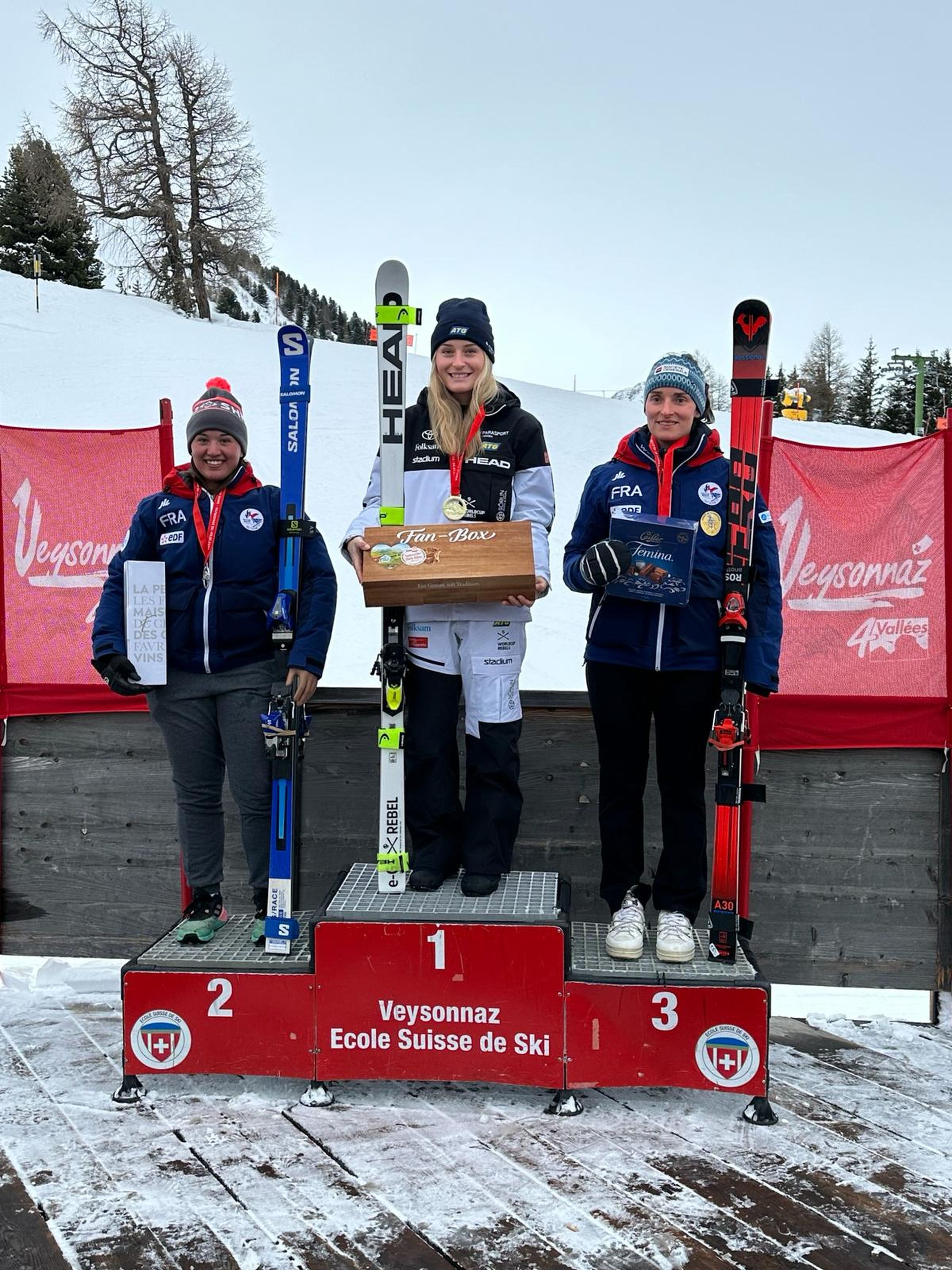 Aurélie Richard (FRA), Ebba Aarsjoe (SWE) and Marie Bochet (FRA)