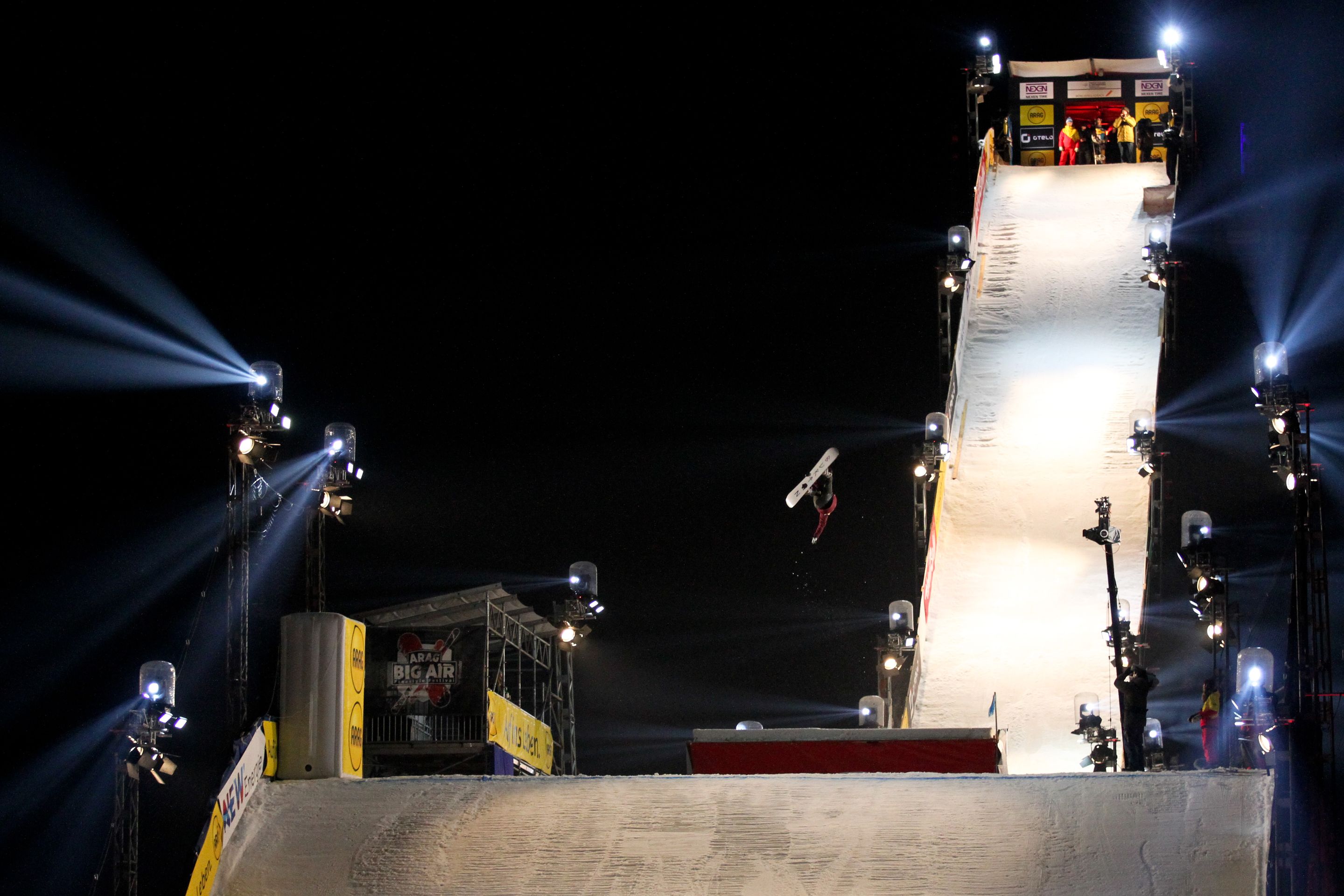 Anna Gasser (AUT) competes during finals at FIS BA World Cup Moenchengladbach © Oliver Kraus