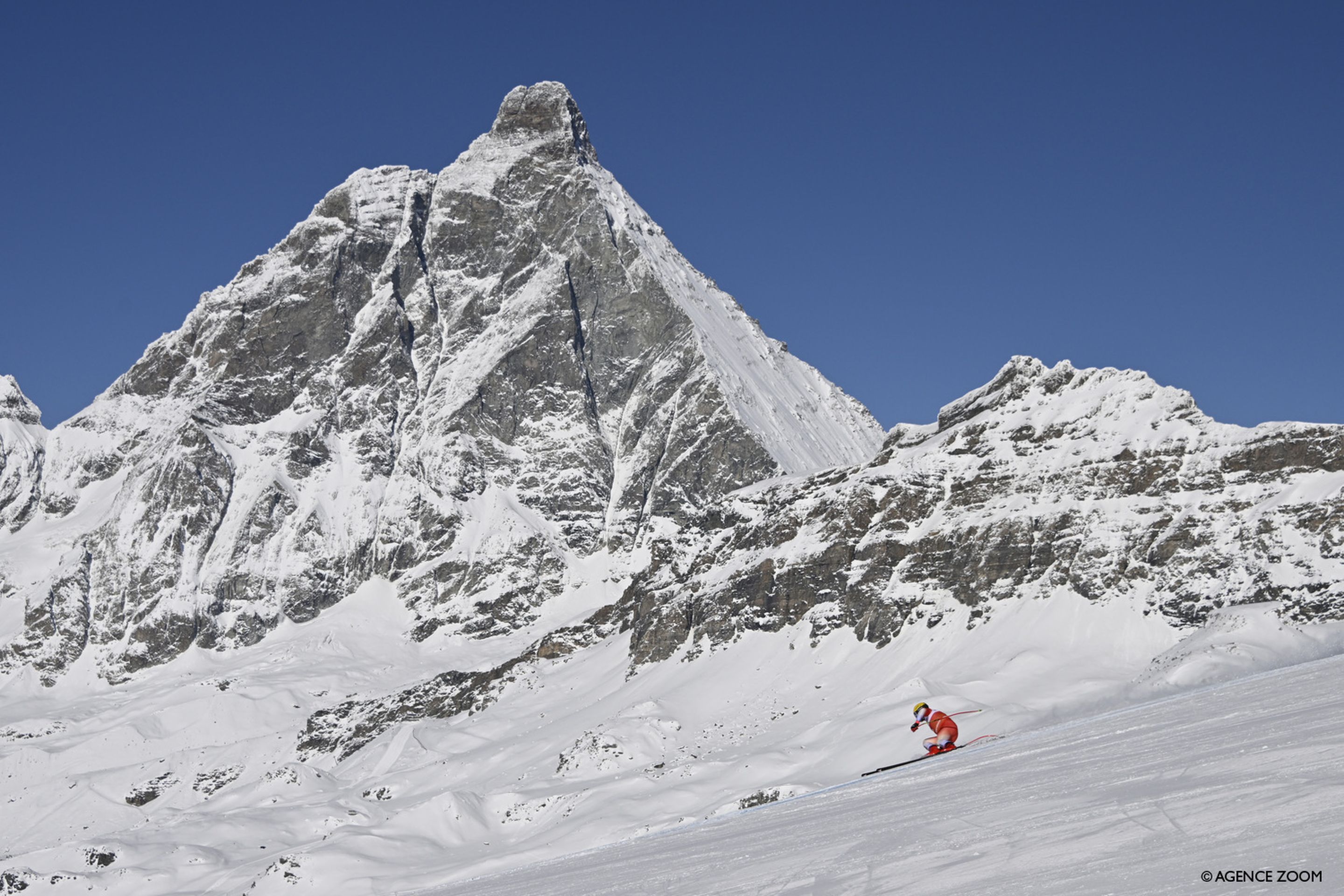 One training run was possible down the course spiralling round the Matterhorn @AgenceZoom