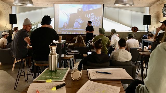 Class in session for the Freeski judges in Crans Montana