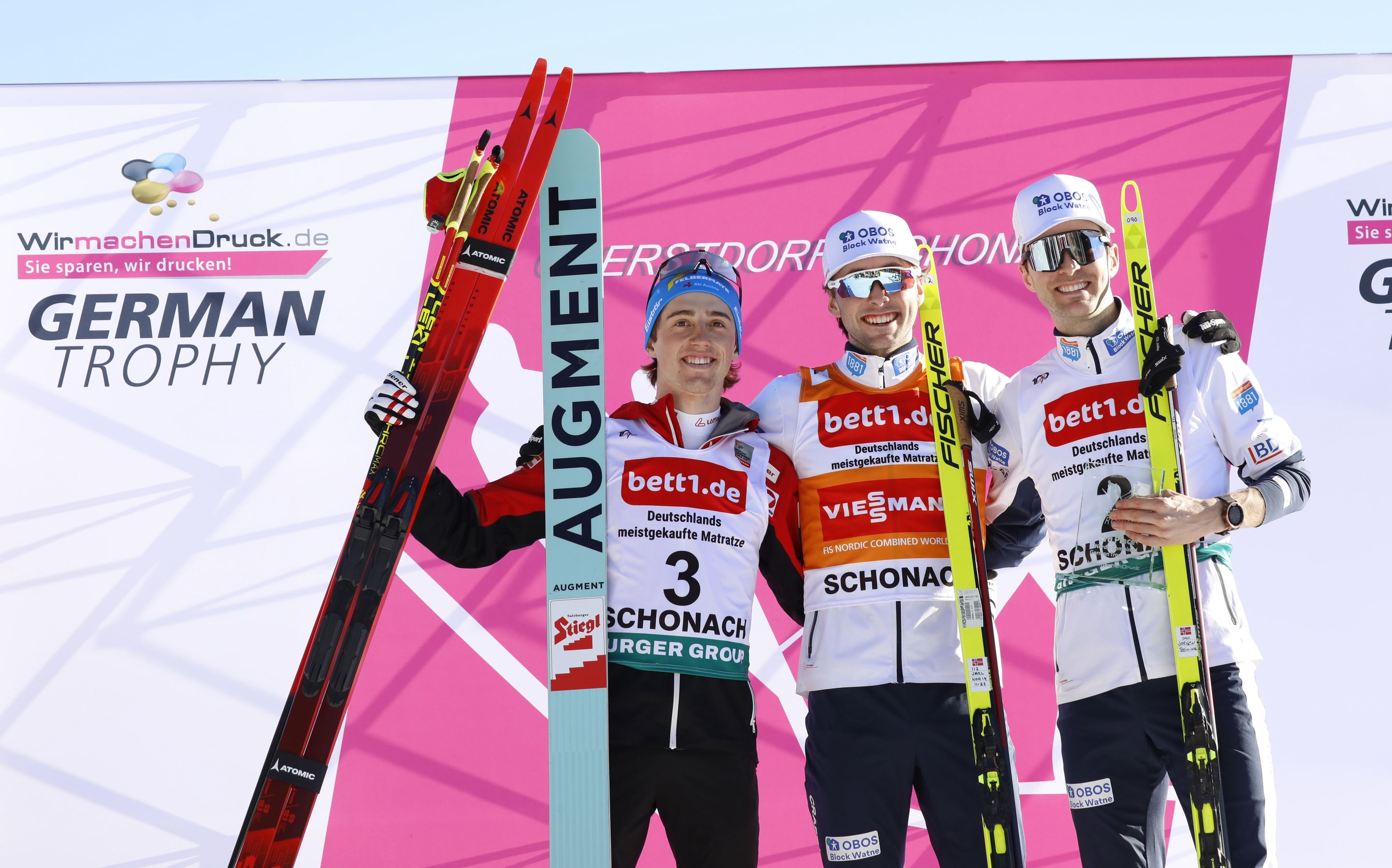 (left to right) Stefan Rettenegger, Jarl Magnus Riiber and Joergen Graabak © Volk/NordicFocus