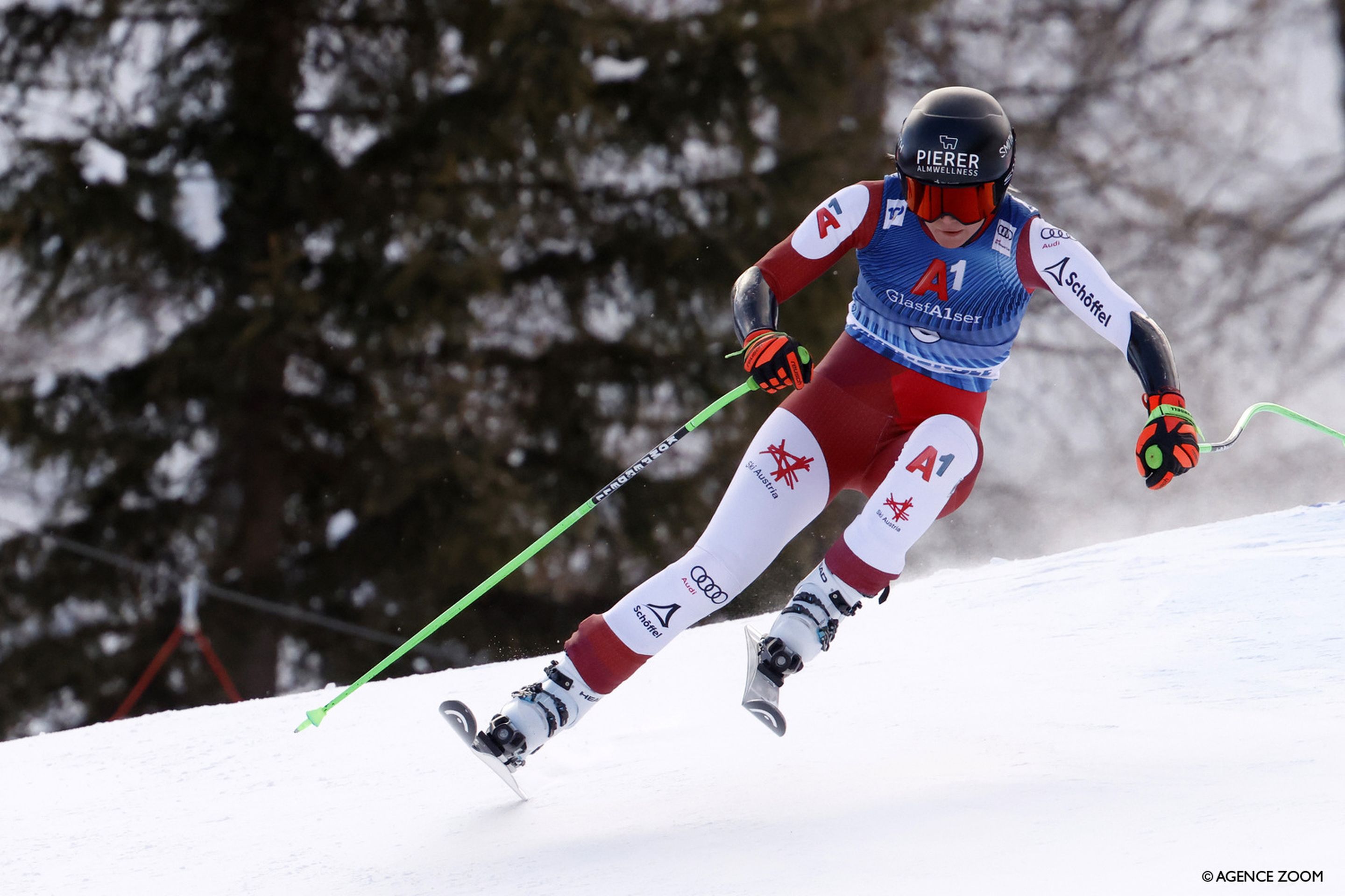 Cornelia Huetter (AUT) was faultless in winning her first World Cup race on home snow (Agence Zoom)