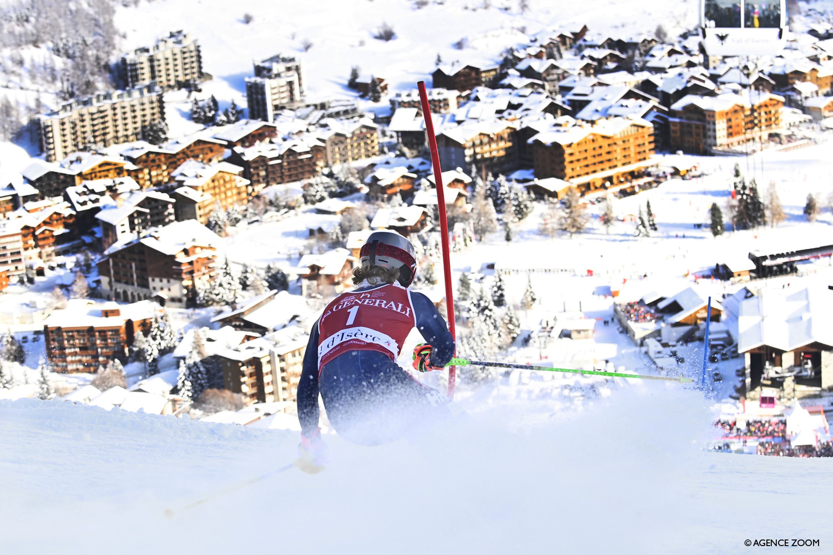 Braathen skiing fearlessly down the Face de Bellevarde (Agence Zoom)