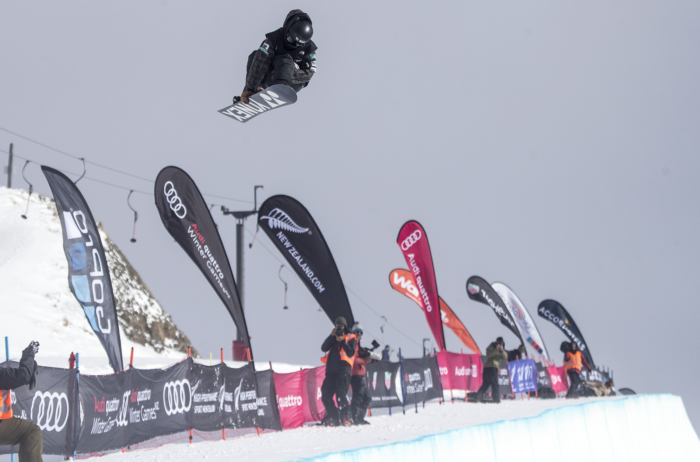 Yuto Totsuka from Japan wins the Mens Snowboard halfpipe final at Cardrona Alpine Resort during the Audi quattro Winter Games NZ held in the Queenstown Lakes district and Naseby in Central Otago, New Zealand. 
8th September 2017