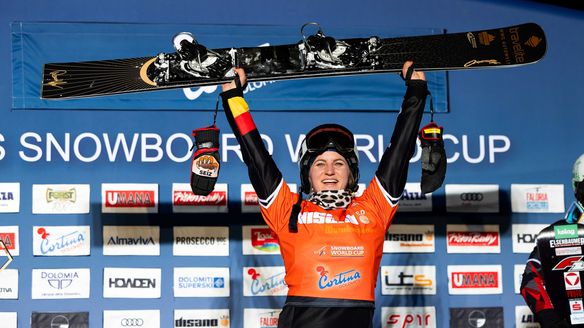 Hofmeister targets four in a row as Snowboard Alpine World Cup resumes