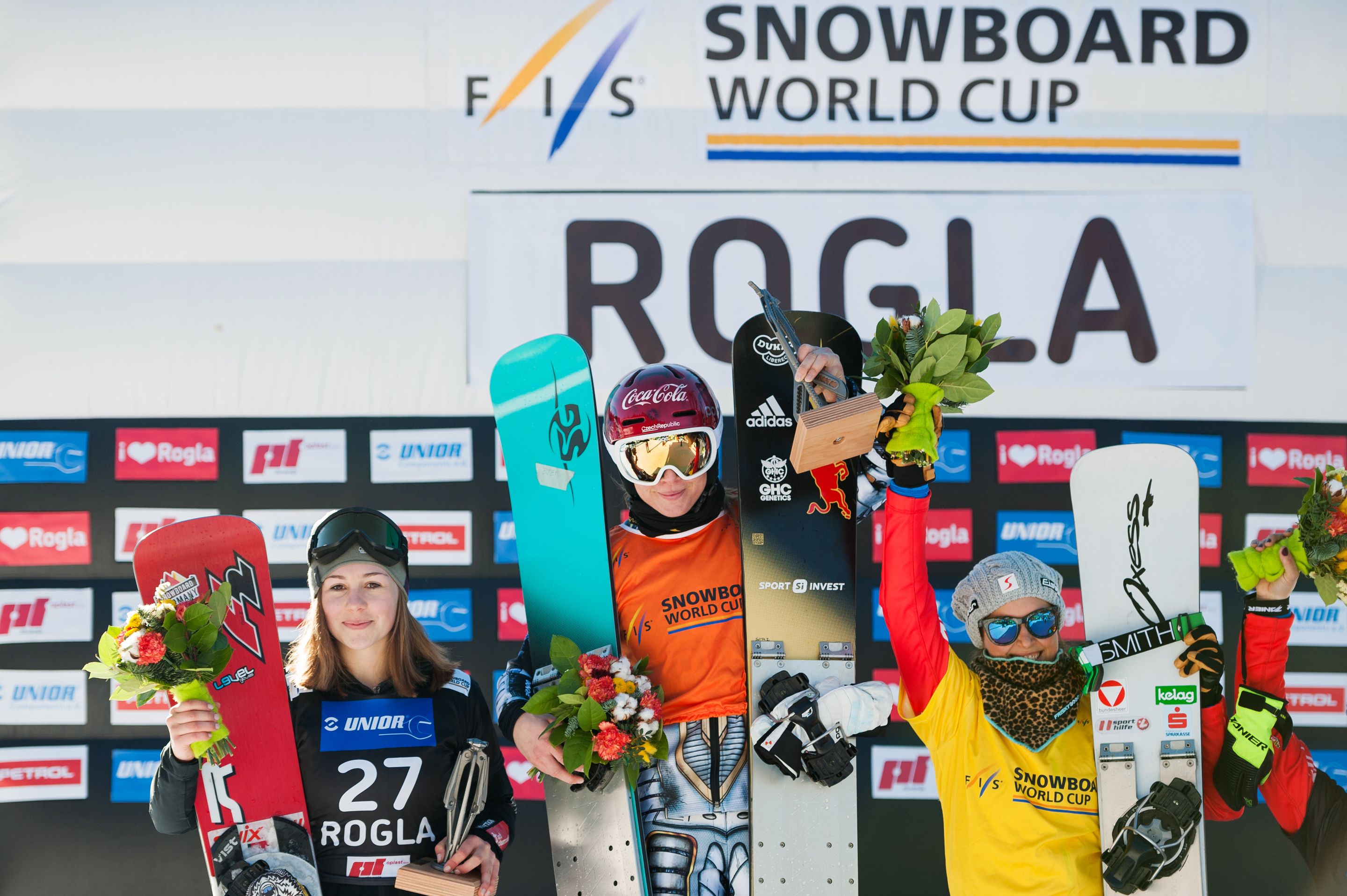 FIS Snowboard World Cup - Rogla SLO - PGS - Women's podium with 2nd LANGENHORST Carolin GER, 1st  LEDECKA Ester CZE and 3rd MESCHIK Ina AUT © Miha Matavz/FIS