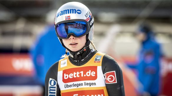 Maren Lundby with the best start in Oberstdorf