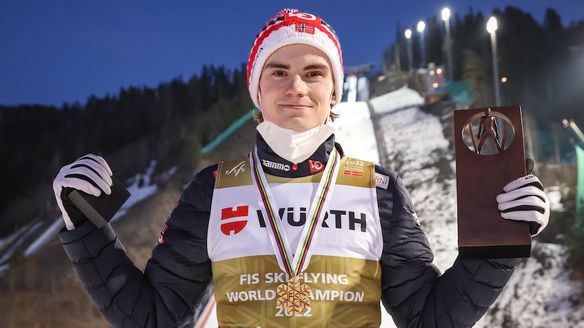 Marius Lindvik crowns his season in Vikersund