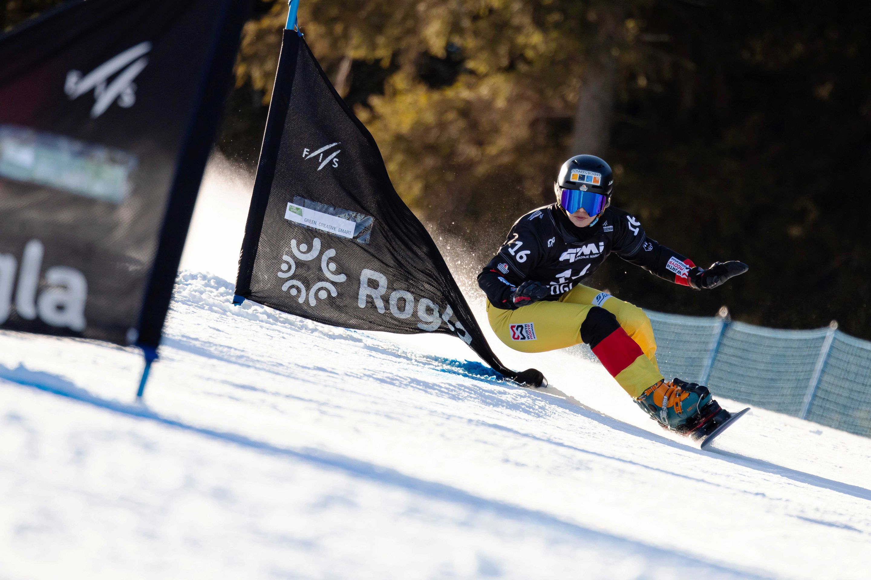 Tunnel vision: Melanie Hochreiter (GER) has her sights on another Simonhöhe podium © Miha Matavz/FIS