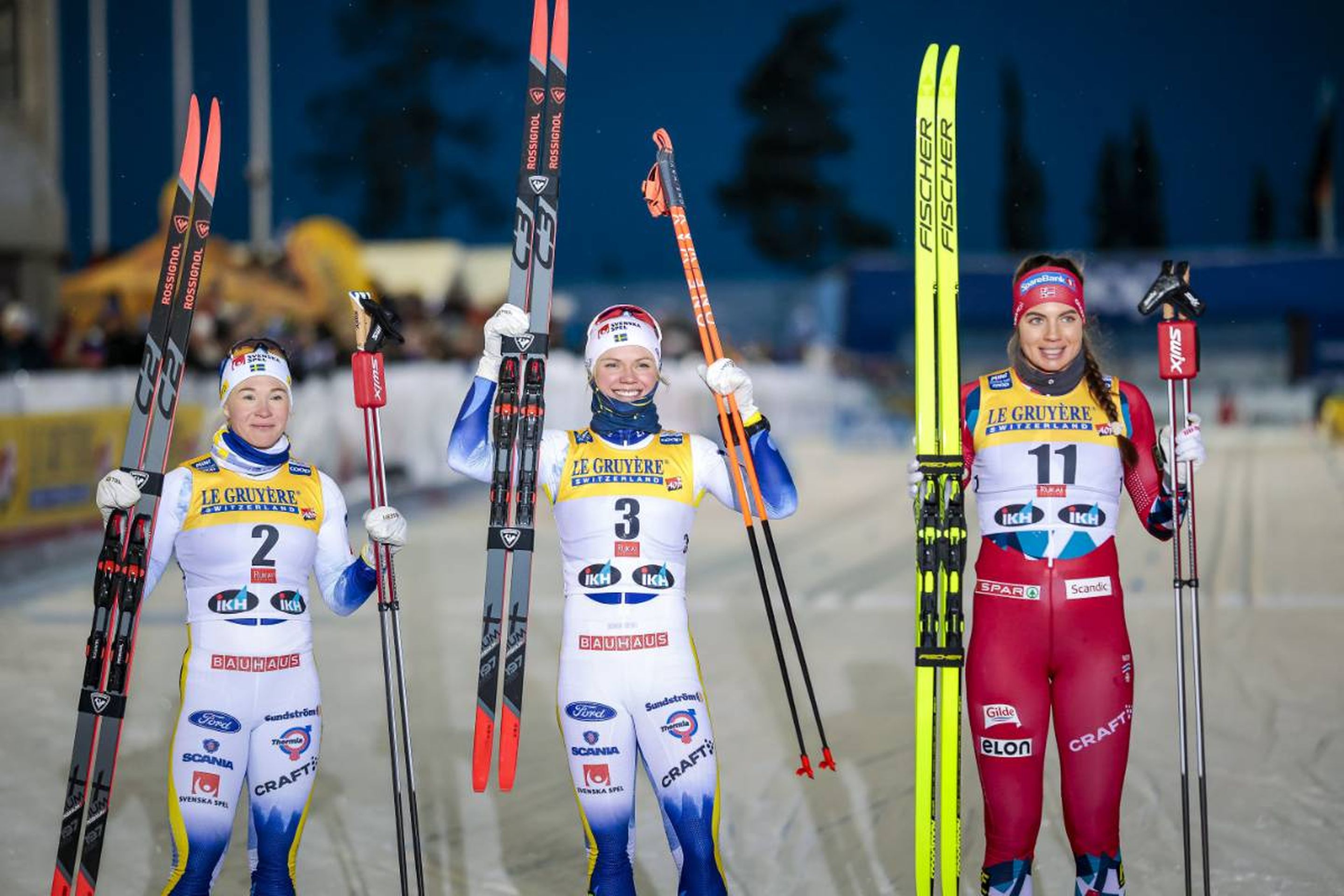 Jonna Sundling (SWE), Emma Ribom (SWE) and Kristine Stavaas Skistad (NOR) on the podium © Nordic Focus