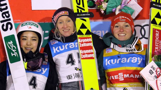 Sara Takanashi, Daniela Iraschko-Stolz, Katharina Althaus