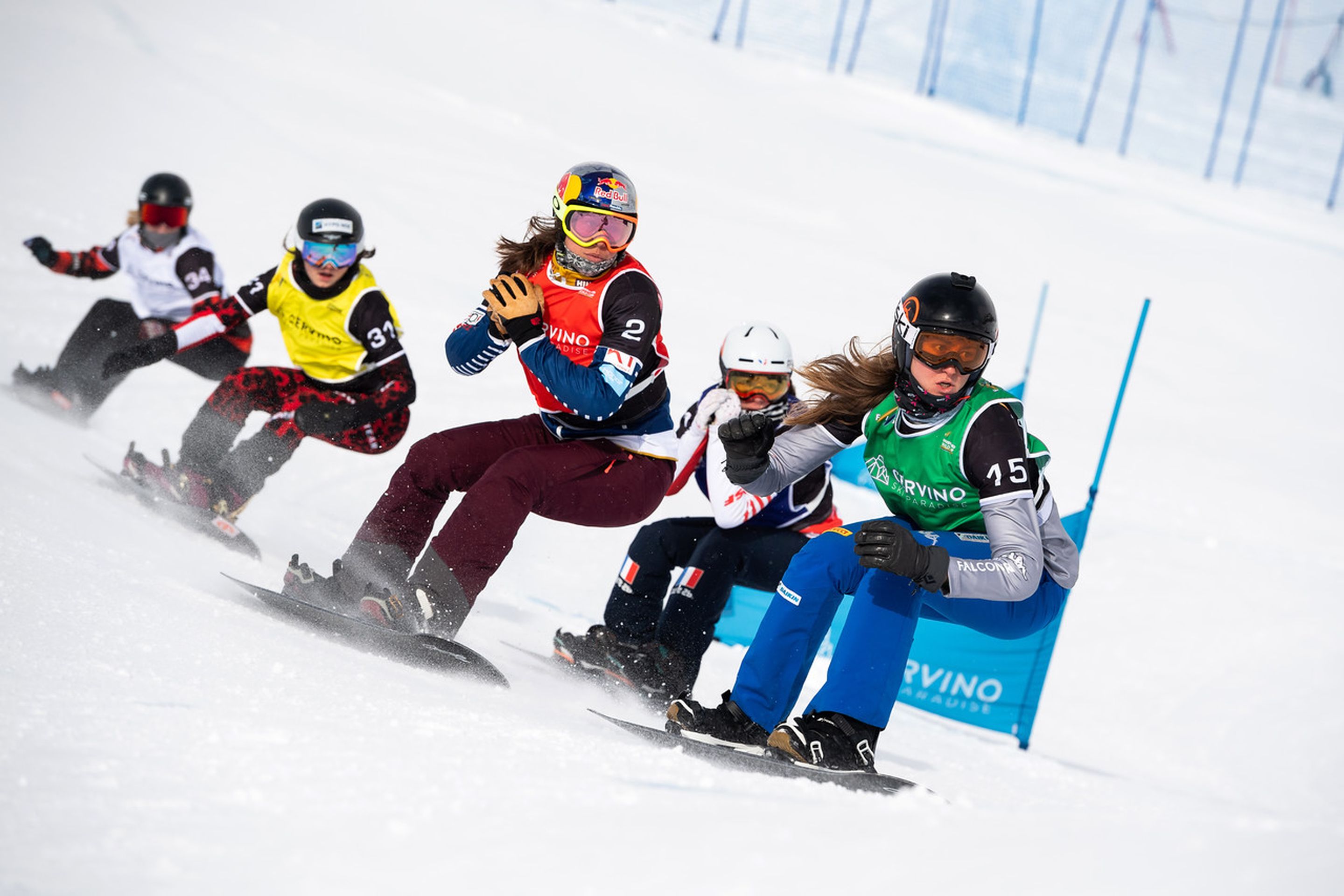 © FIS: The strong field of snowboard cross women are getting ready for the World Cup season kick-off