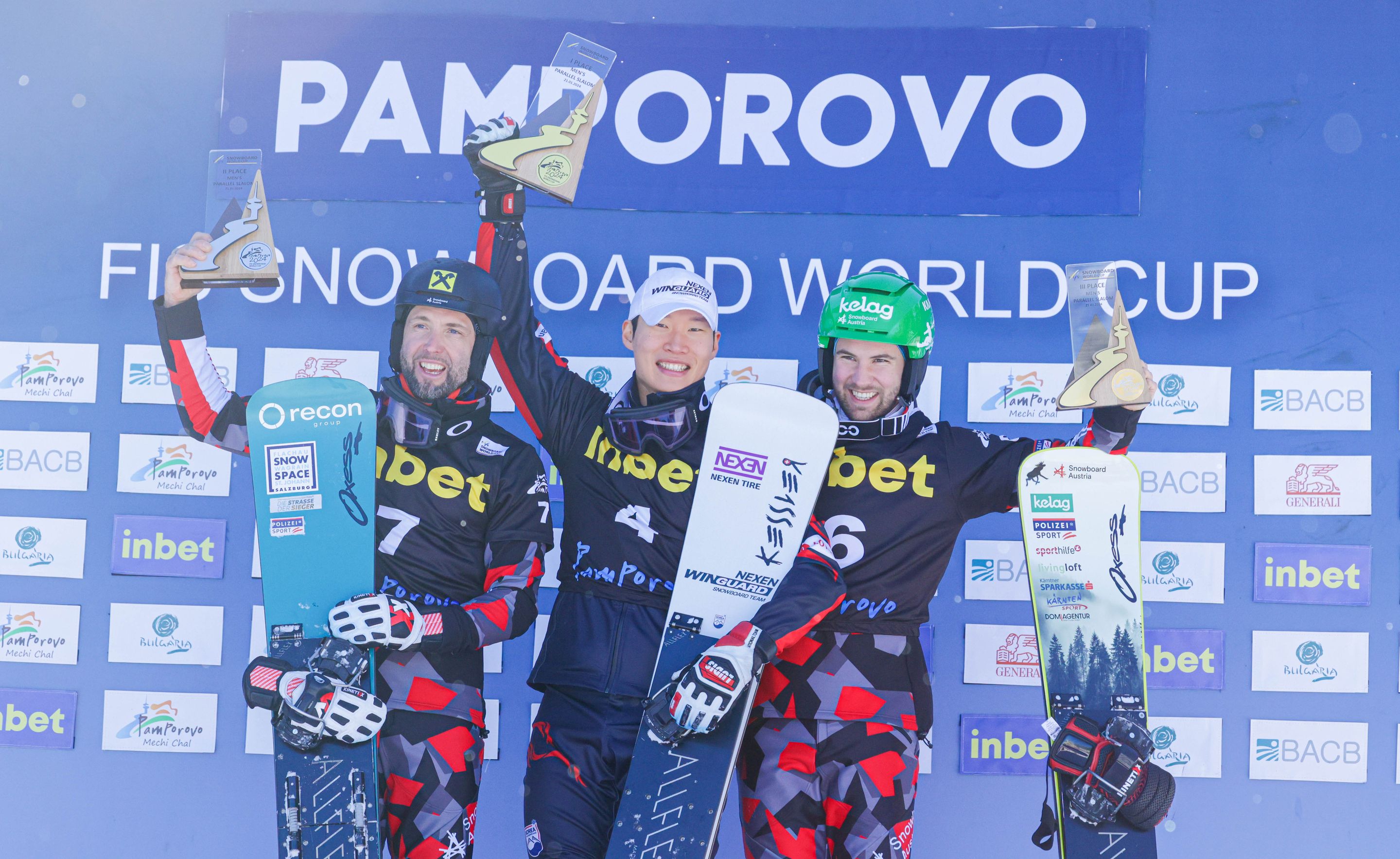 Lee Sangho (KOR) wins his second career WC race and first since 2021. Photo: startphoto.bg