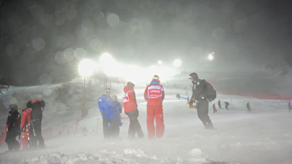 Strong wind gusts cause the cancellation of the Val d’Isère slalom