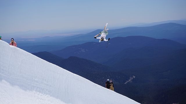 Two-time world champion Aaron Blunck sending it down the pipe at Timberline Resort & Ski Area in Mt. Hood © Jeremie Livingston