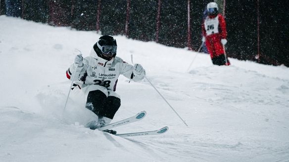 Moguls World Cup resumes at Val St. Come