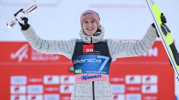 Karl Geiger wins Ski Flying event in Planica after one round