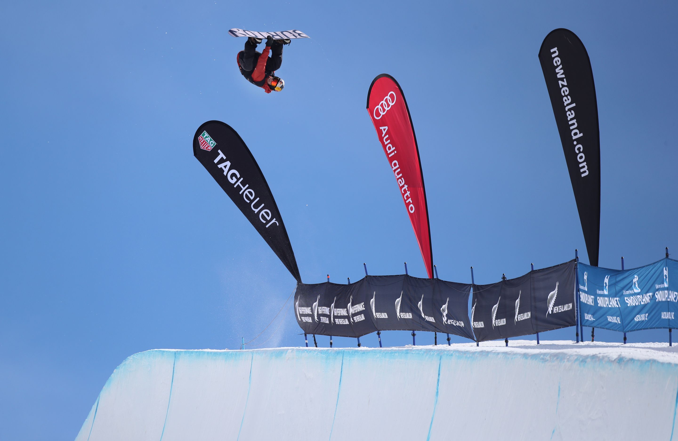 First place getter in his heat, Ben Ferguson from the USA, in action during the mens snowboard halfpipe qualification at Cardrona Alpine Resort during the Audi quattro Winter Games NZ held in Central Otago, New Zealand. 
7th September 2017



















