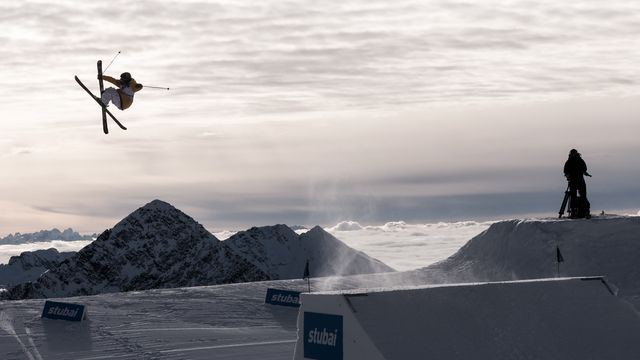 Henrik Harlaut competing at the 2018/19 slopestyle World Cup opener in Stubai (AUT)