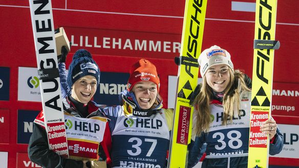 Katharina Althaus wins the first competition in Lillehammer