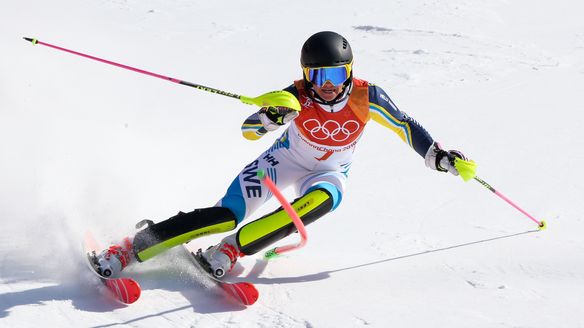 Hansdotter takes first Olympic slalom medal in gold