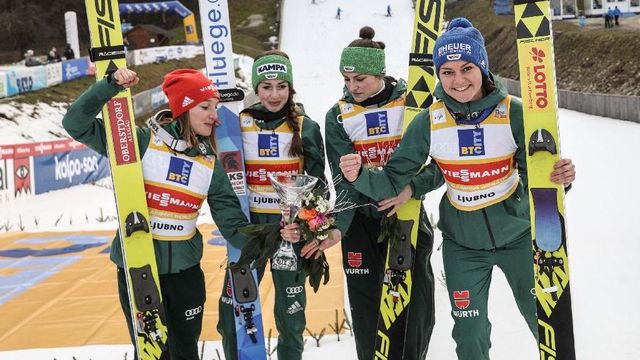 Katharina Althaus, Juliane Seyfarth, Anna Rupprecht, Carina Vogt