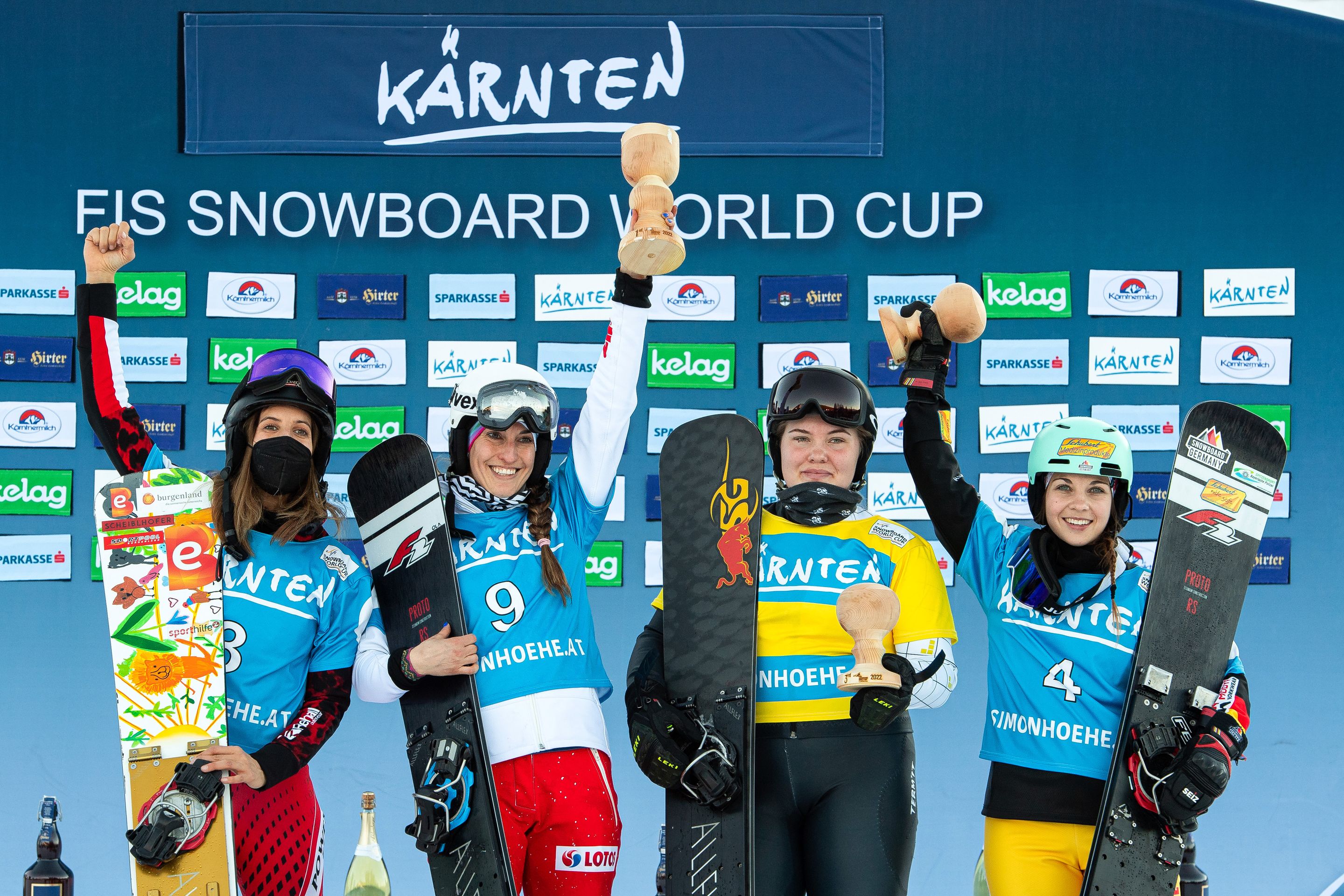 FIS Snowboard World Cup - Simonhöhe AUT - PGS - Women's podium with 2nd DUJMOVITS Julia AUT, 1st KROL Aleksandra POL, 3rd HOCHREITER Melanie GER and NADYRSHINA Sofiya RUS © Miha Matavz/FIS