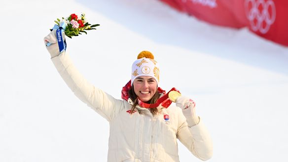 Beijing 2022: Petra Vlhova wins the women’s slalom