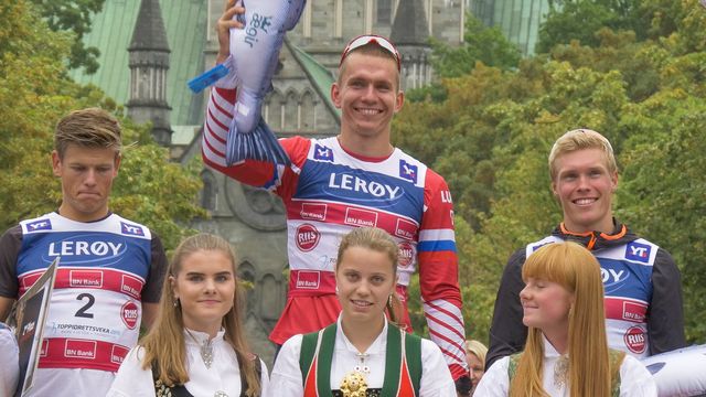 Alexander Bolshunov strikes at Toppidrettsveka