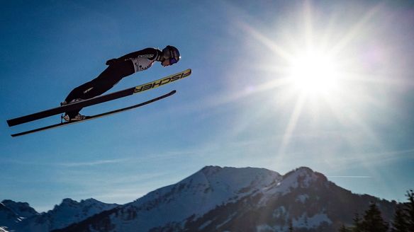 Ski Jumping Ladies' World Cup Oberstdorf 2019 - Qualification Day / © Dominik Berchtold
