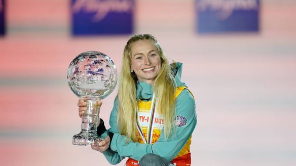 Women’s World Cup crystal globe awarded in Oberstdorf