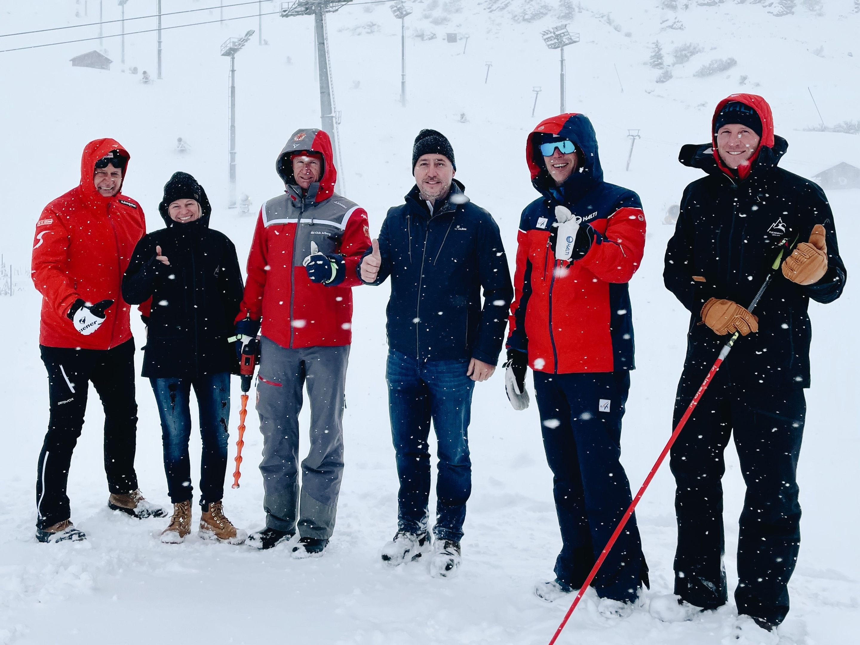 Rupert Steger, Melanie Huber, Daniel Huber, Philipp Zangerl, Markus Mayr, Michael Huber (from left). Photo credi: Lech/Zürs