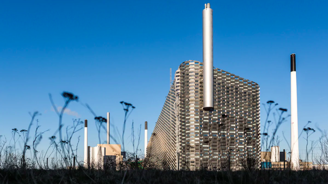Amager Bakke power plant in Copenhagen (DEN) © Audi